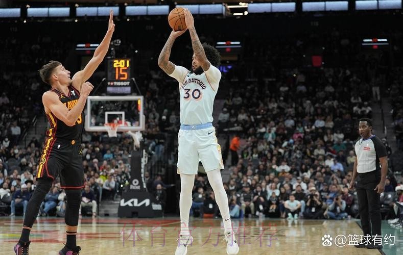 尚帕尼过去5场场均贡献16分10板2.6助,投篮命中率47% 尚帕尼过去5场场均贡献16分10板2.6助,投篮命中率47%